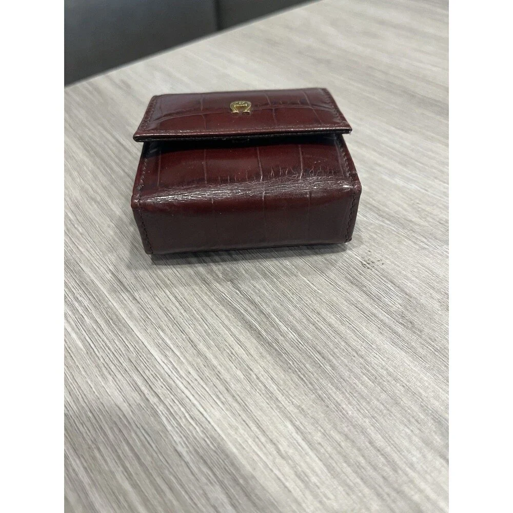 Etienne Aigner Contact Lense Carrying Case